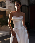 Sexy Beach Wedding Dresses Pearls Beaded Wedding Gowns Satin High Slit Pleated Couture Bridal Dress Robe de Mariee