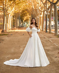 A-Line Wedding Dress with Puffed Sleeves Satin Modern Princess Vestido De Novia Bridal Gown Bow Satin Court Train Mermaid