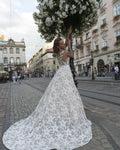 Sexy Beautiful A Line Wedding Dresses New Classic Appliques Lace Illusion Bride Gowns Sleeveless Court Train For Formal Party