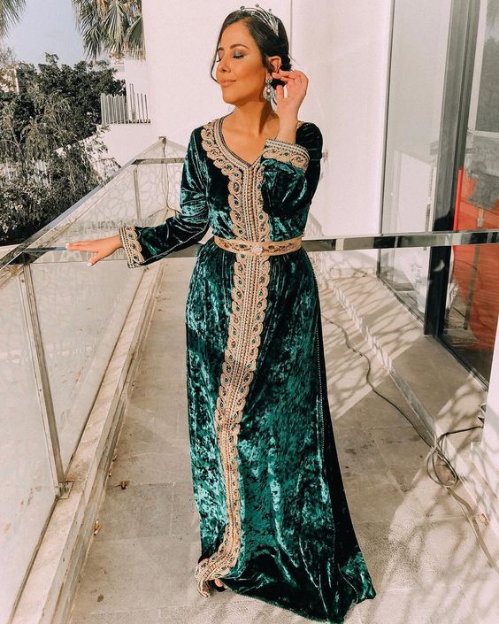 Green Morocco Caftan Evening Dresses V Neck Lace Outfit Dubai Prom Dress Velvet Long Sleeve Formal Evening Party Dress green