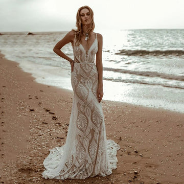 Beach Spaghetti Straps Lace Wedding Dress Boho Bride Gowns Backless Custom Made Deep V-Neck Rustic Long Mermaid Bridal Bohemian