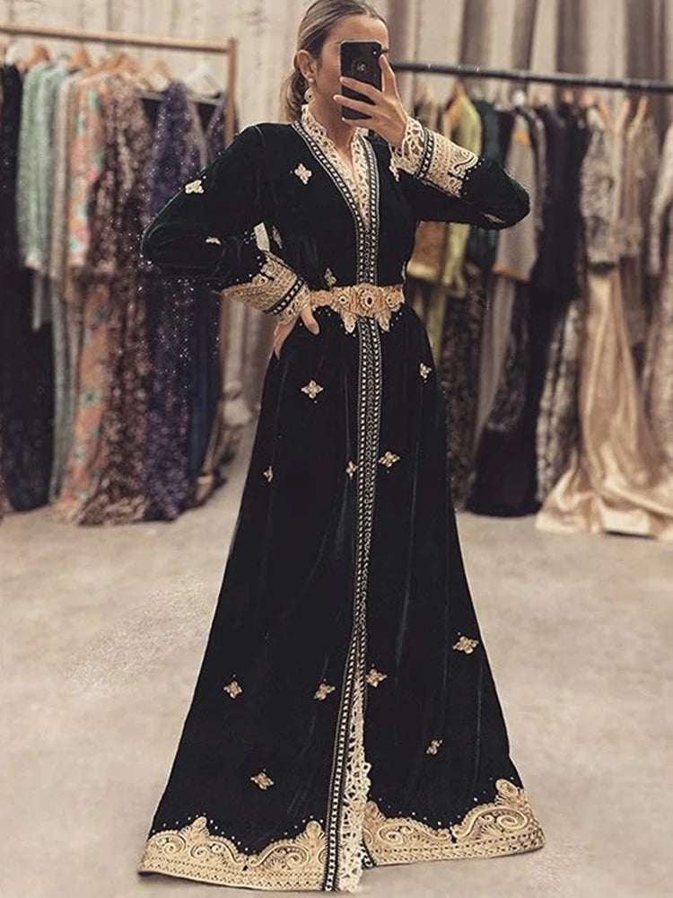 Velvet Moroccan caftan Evening Dresses V Neck Lace Mother Dress Arabic Muslim Special Occasion Dresses Party Gowns Black