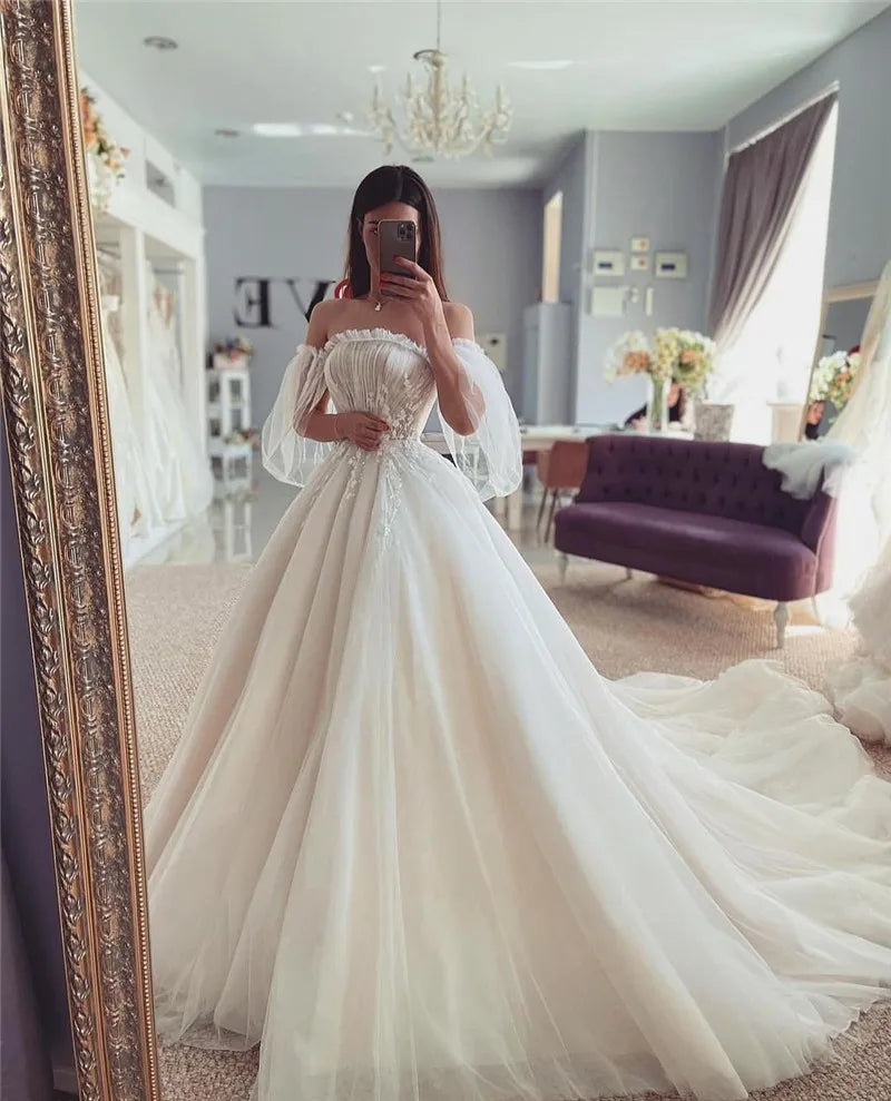 Fairy Boho Wedding Dresses Puff Sleeve Princess Vintage Bride Dress Lace Wedding Gowns Corset Back Strapless Robe de Mariee