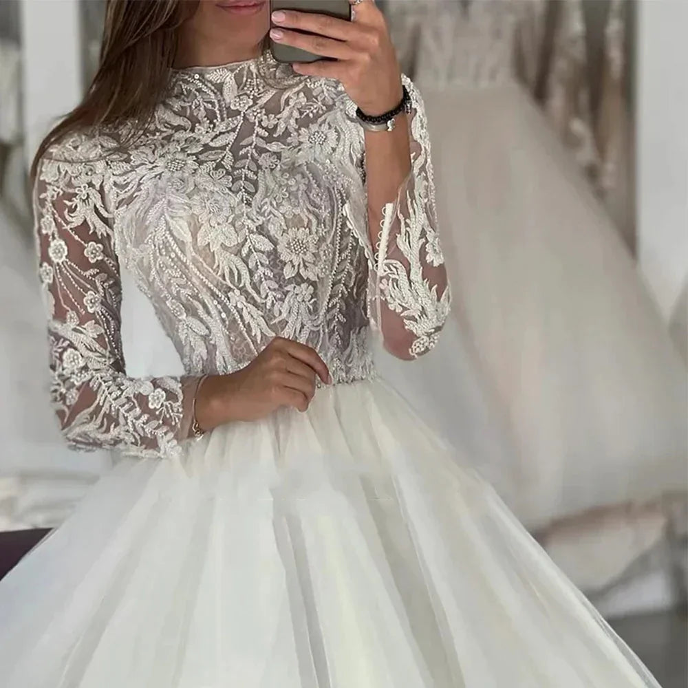 Beautiful Sexy High Collar Fluffy Mopping Lace Applique Fascinating Wedding Dresses Long Sleeve A-Line Romantic Bride Gown