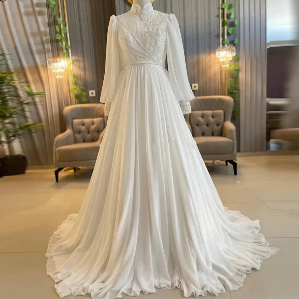 Long Sleeve Muslim Wedding Gown for Women Bride High Neck Hijab Bridal Dress Arabic Chiffon Beaded Robe De Mariée Ivory