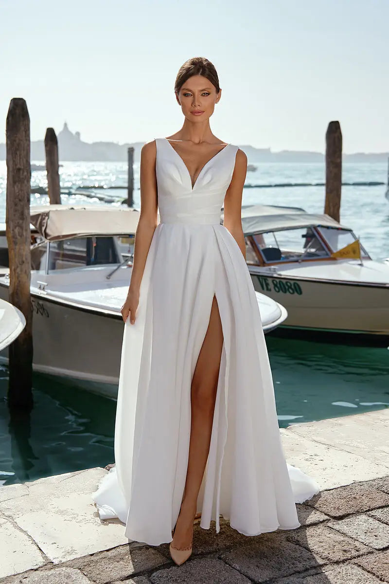 Beach A-Line Wedding Dress Backless Side Slit Floor Length Sleeveless Side Slit For Women Customize To Measures Robe De Mariee Ivory 4