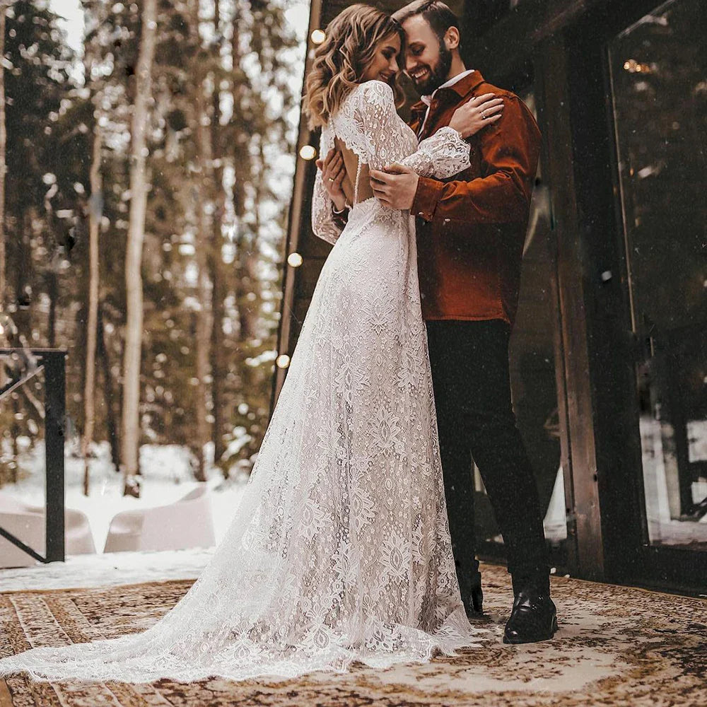 Bohemian Long Sleeves Floral Lace V Neck Outdoor Wedding Dress Elopement Hollow Sheath Modest Pearls Rustic Bridal Gown Picture Color