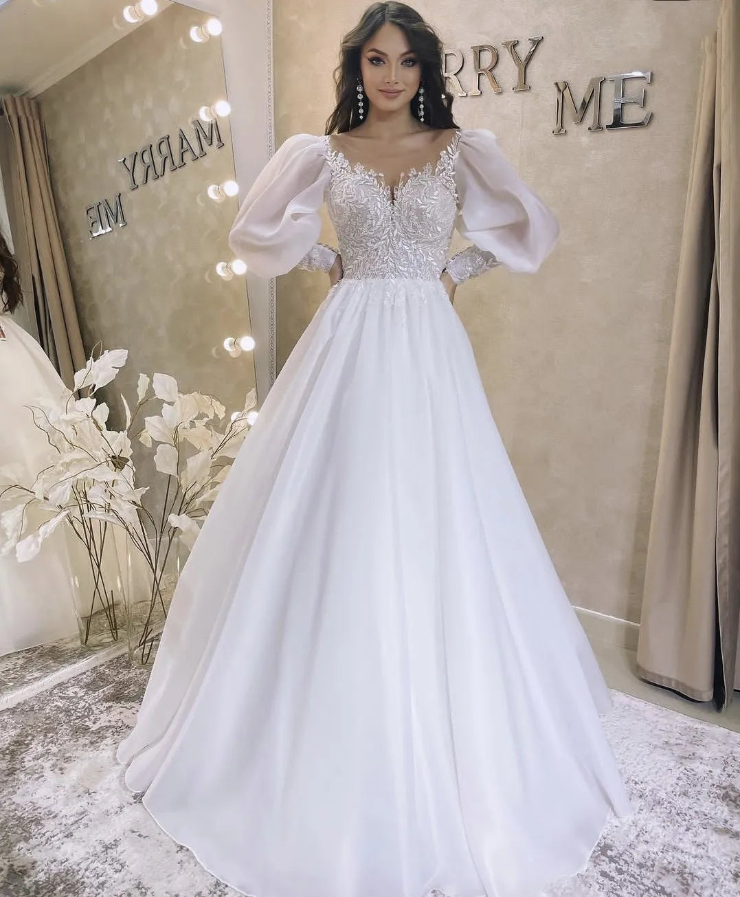 Long Puff Sleeve Wedding Dress A-Line Organza White Lace Appliques For Women Customize To Measures Bridal Gowns Elegant Gorgeous Ivory 22W