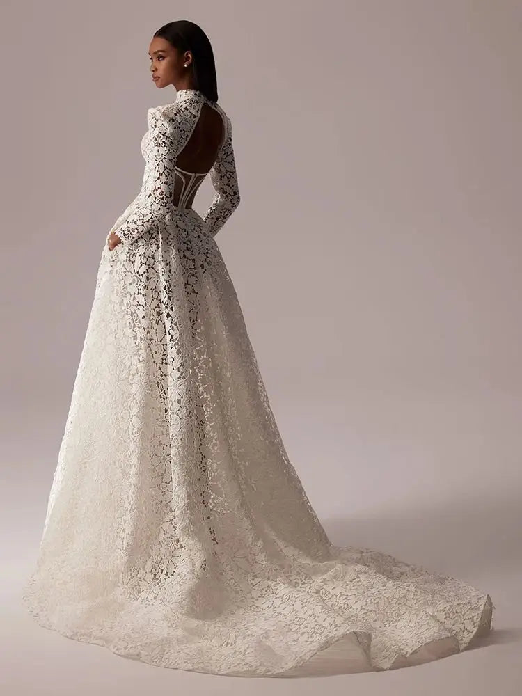 New Exquisite Wedding Dresses Lace High Collar Bridal Gowns Long Sleeves Wedding Gown Back Out Robe de mariée Cut Out