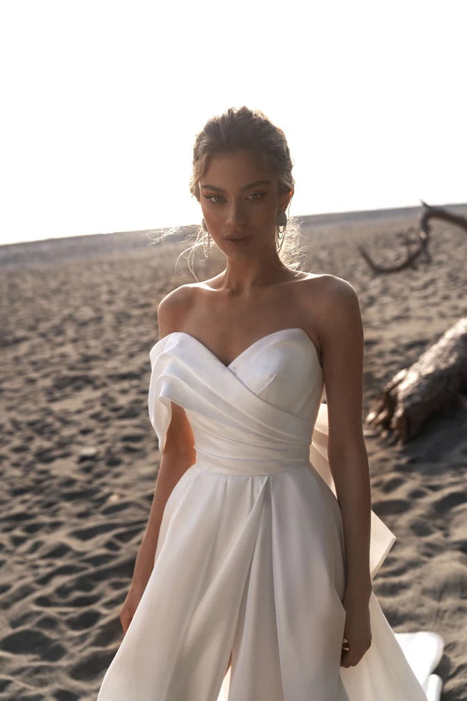 Sexy Beach Wedding Dresses Women Split Side One Shoulder Bride Dress Satin Wedding Gowns Summer Pleated Robe de Mariage