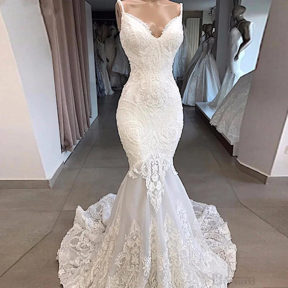 Haute Couture Elegant White Embroidery Spaghetti Strap Bride Dress Mermaid Appliques Sweep Train Floor-Length Wedding Dress