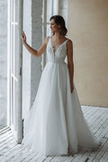 Charming A-Line Wedding Dress For Women Backless Lace Applqiues Bridal Gowns Customize To Measures Chamring Robe De Mariee Ivory