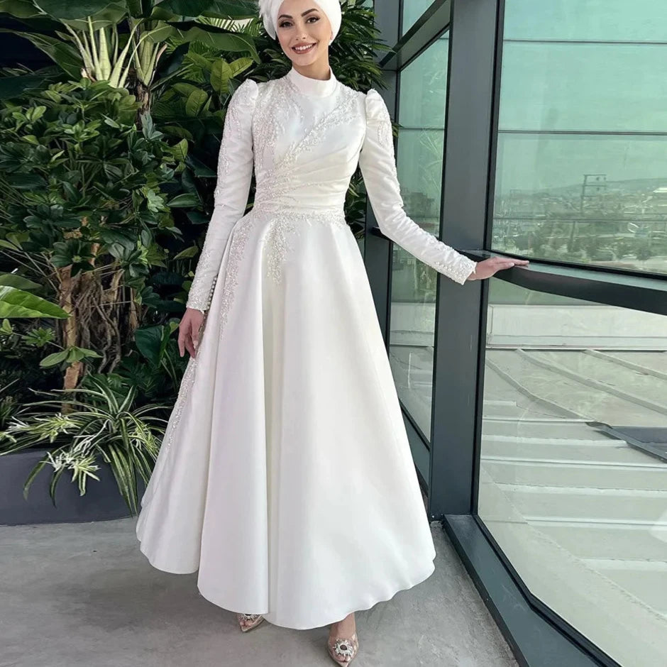 Elegant Hijab Muslim Wedding Dresses Satin Beaded High Neck Dubai Bridal Gown A Line Long Sleeve Vestidos De Novia Short