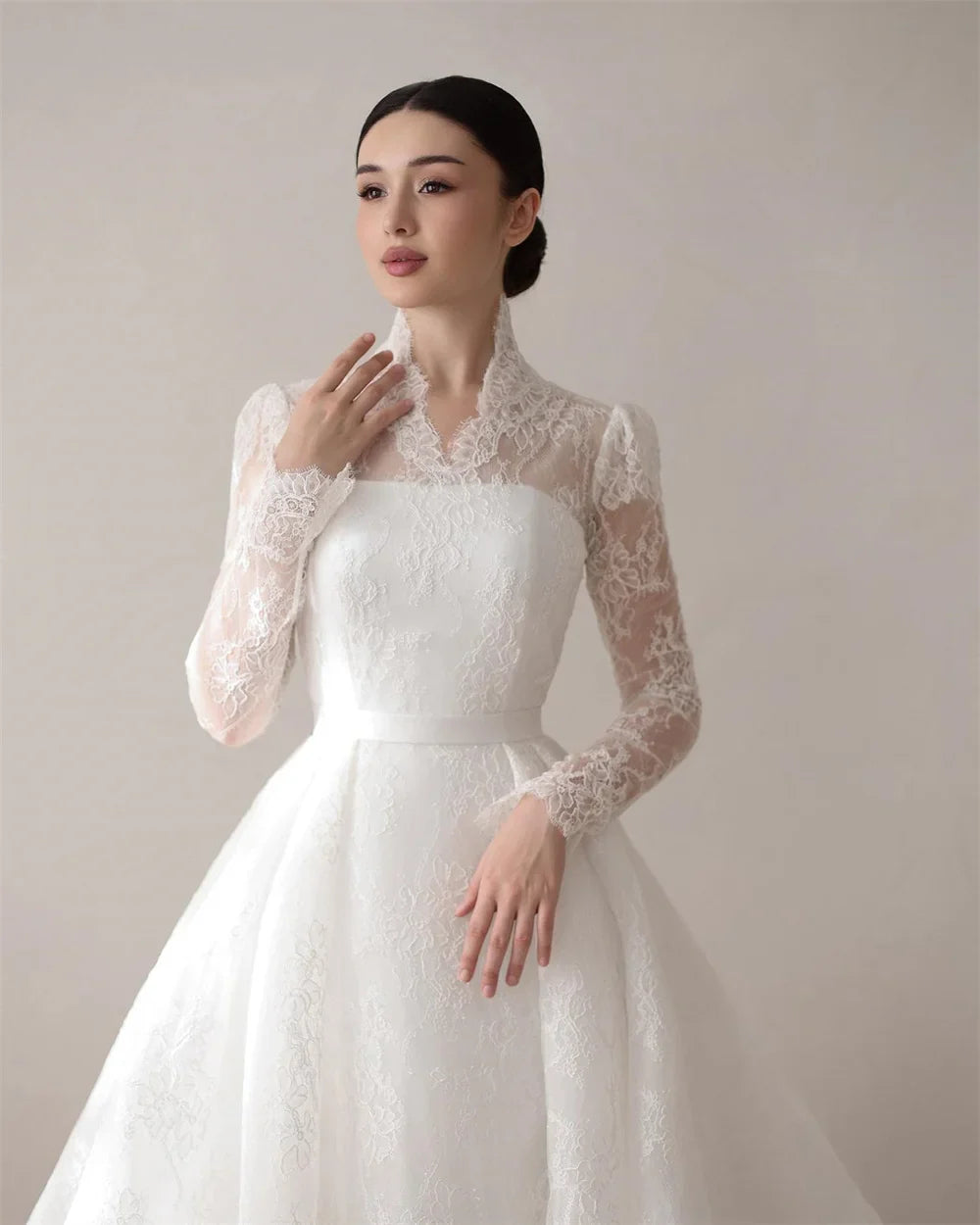 Modest V Neck Full Lace Long Sleeves Wedding Dresses A Line Soft Tulle Bohemian Bridal Dress for Bride Vestido de noiva Elegant