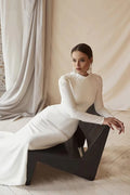 Vintage Long Crepe Wedding Dresses With Sleeves Mermaid Ivory Robes de mariée Button Back Sweep Train Bridal Gown for Women