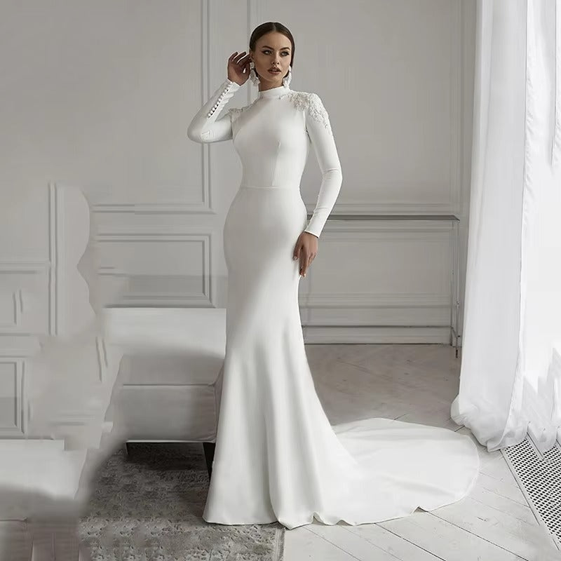 Vintage Long Crepe Wedding Dresses With Sleeves Mermaid Ivory Robes de mariée Button Back Sweep Train Bridal Gown for Women