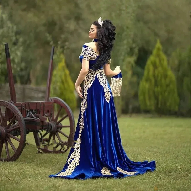 Moroccan Caftan Evening Dresses Gold Lace Appliques Cap Sleeve Royal Blue Mermaid Velvet Arabic Prom Gowns Long Party Dress