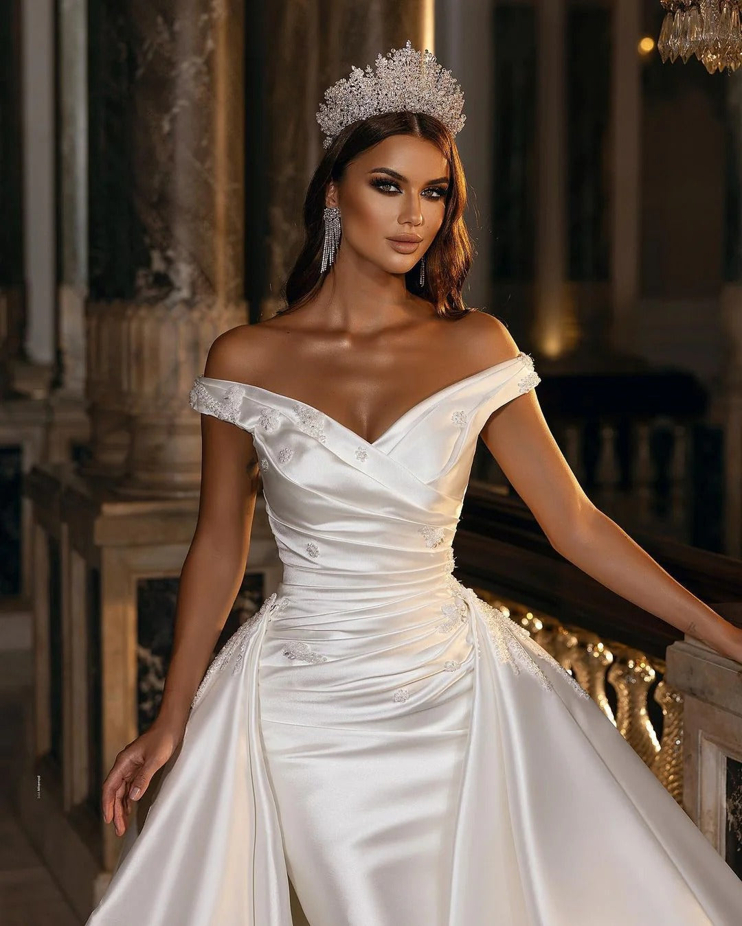 Luxury V Neck Wedding Dresses Pleat Satin With Appliques A Line Ball Gowns Woman's Formal Bride Beach Party Vestidos De Fiesta