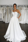 Reinforced Centre Back zipper Bridal Gown Skirt Wedding Dress Vestido De Novia Bow Satin Court Train Dress