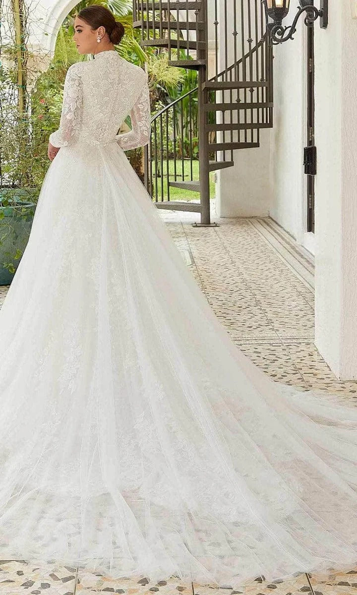 Laboum Elegant High-Neck Wedding Dresses for Women Full Sleeves Fit and Flare Lace Court Train Floor-Length Robe De Marie