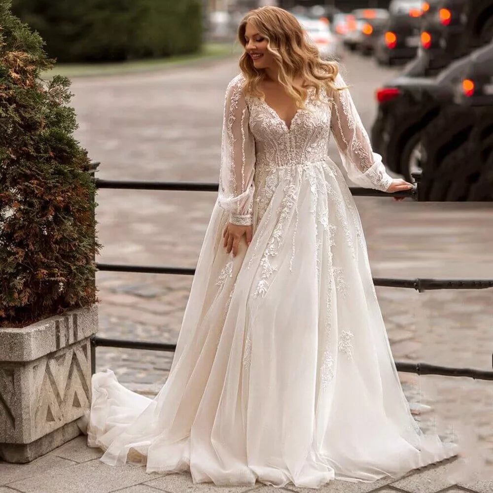 Gorgeous A-line Plus Size Wedding Dresses Tulle Long Sleeve Bridal Gown Sweep Train Oversize Bride Dress Robe de Mariee